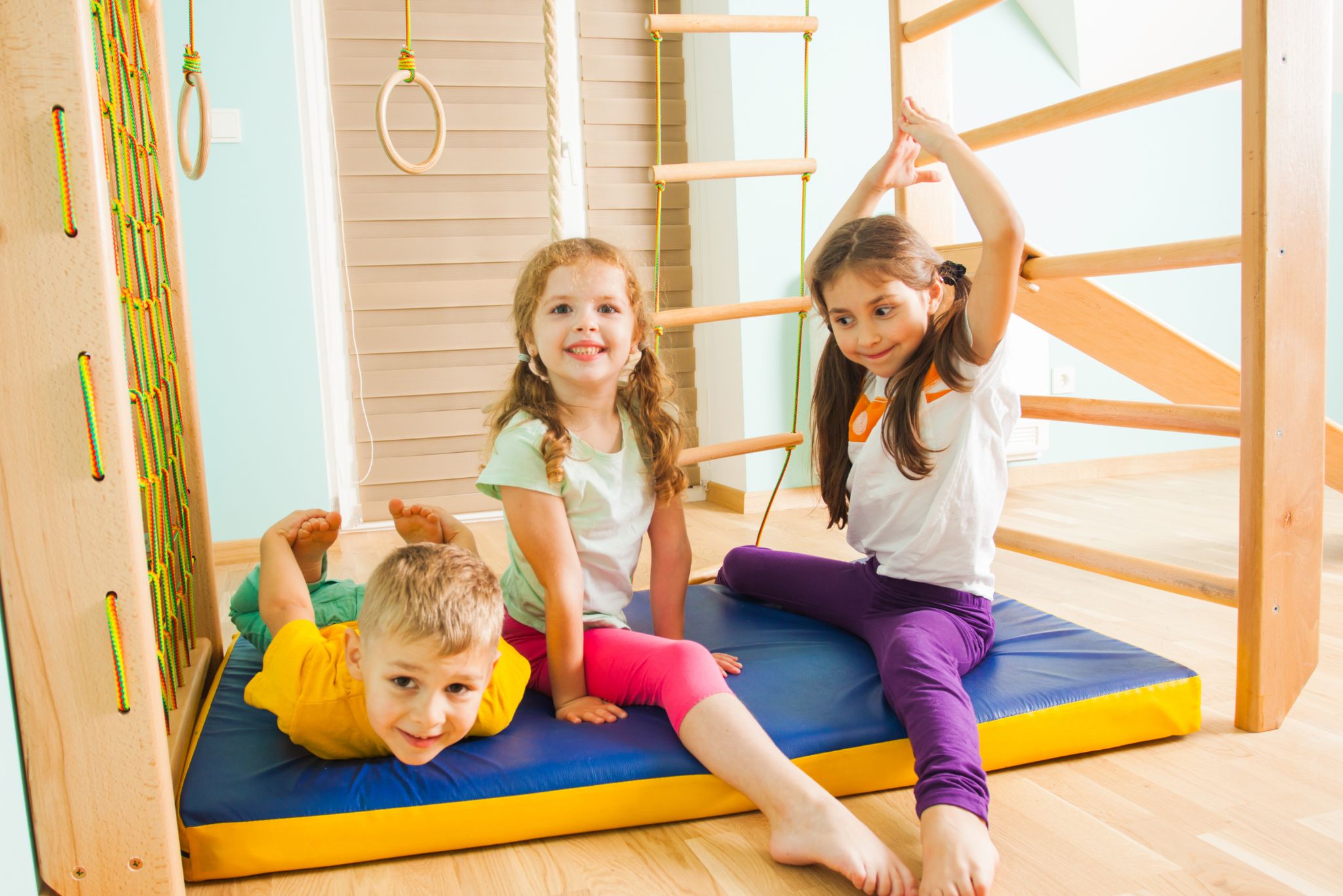 Indoor Spiele Kinder als perfekte Lösung bei Regen und Kälte