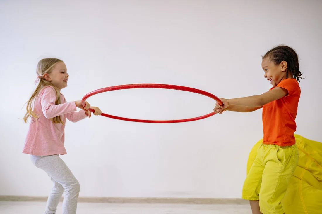 Innovative Spielideen fuer Spiele Kindergarten Turnhalle ohne Langeweile
