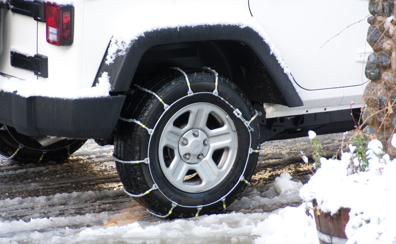 So finden Sie mit dem Thule Schneeketten Konfigurator schnell Ihre Schneeketten